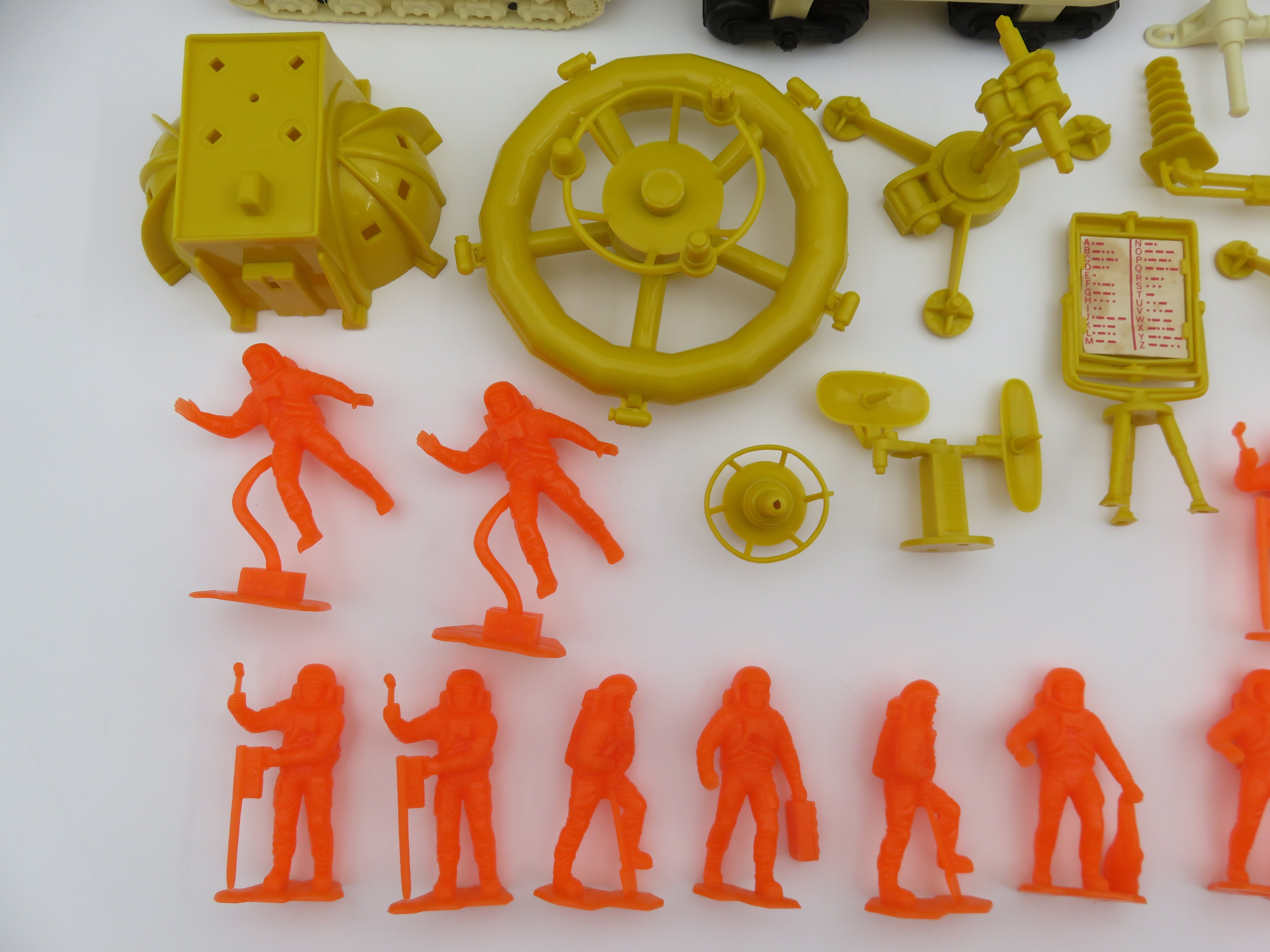 VINTAGE Star Station Seven Playset - Louis Marx & Co./Marx Toys (1978) Collectible